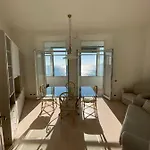 Casamare Di Carla * Savona