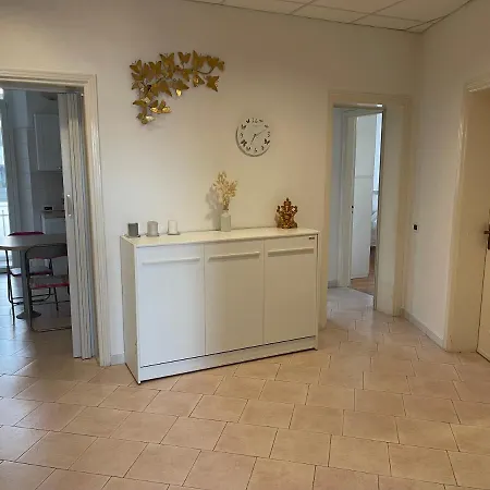 Casamare Di Carla Savona